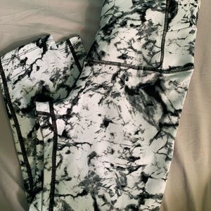 Marble Capri Pant